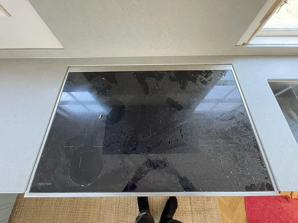 Køkkenbordplade i Technistone Noble Concrete Grey, Djursholm – billede 3
