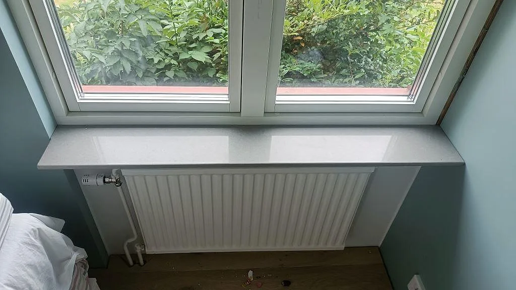 Køkkenbordplade i Technistone Noble Concrete Grey, Kristianstad – billede 7