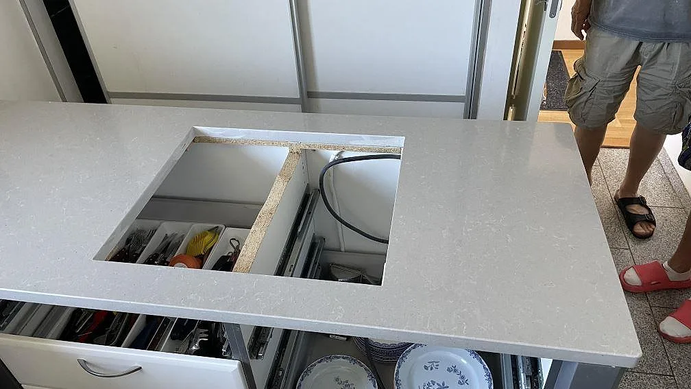 Køkkenbordplade i Technistone Noble Concrete Grey, Limhamn – billede 5