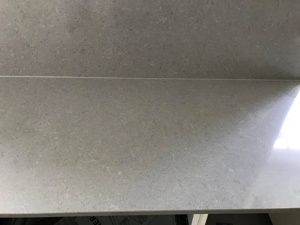 Køkkenbordplade i Technistone Noble Concrete Grey, Löberöd – billede 8