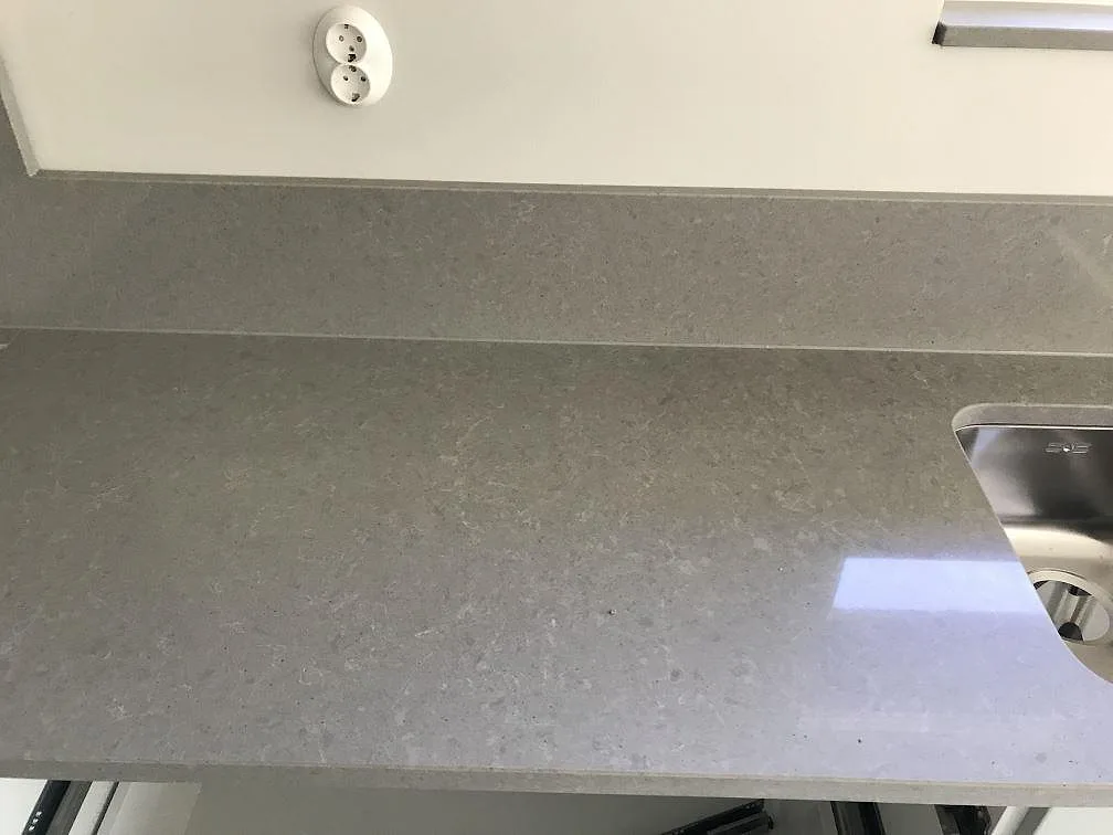 Køkkenbordplade i Technistone Noble Concrete Grey, Lund – billede 6