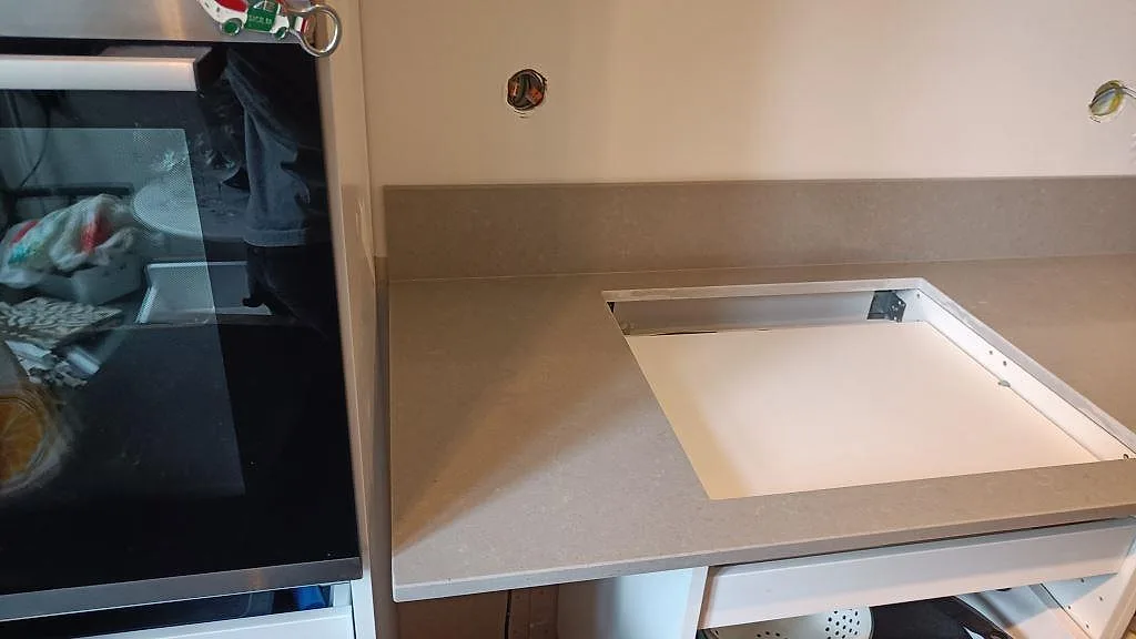 Køkkenbordplade i Technistone Noble Concrete Grey, Malmö – billede 5