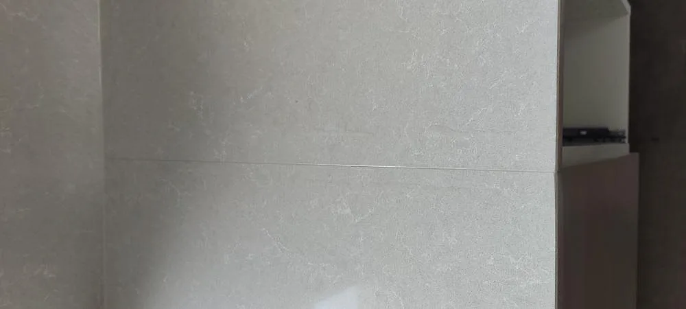 Køkkenbordplade i Technistone Noble Ivory White, Bjärred – billede 5