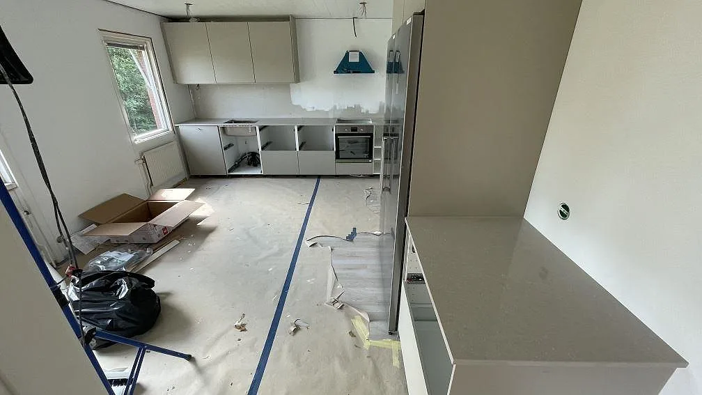 Køkkenbordplade i Technistone Noble Ivory White, Dalsjöfors – billede 2