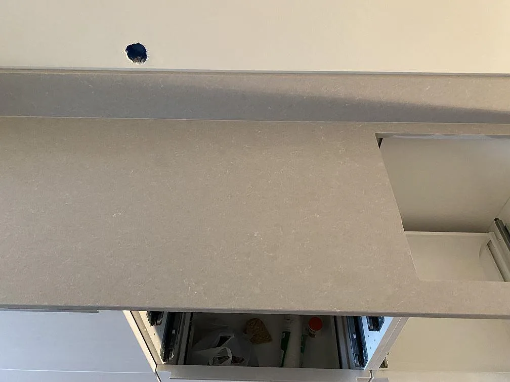 Køkkenbordplade i Technistone Noble Ivory White, Helsingborg – billede 5