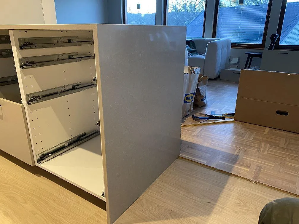Køkkenbordplade i Technistone Noble Ivory White, Jönköping – billede 7