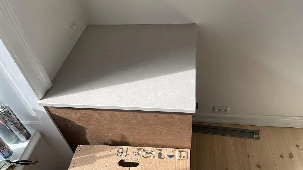Køkkenbordplade i Technistone Noble Ivory White, København – billede 8