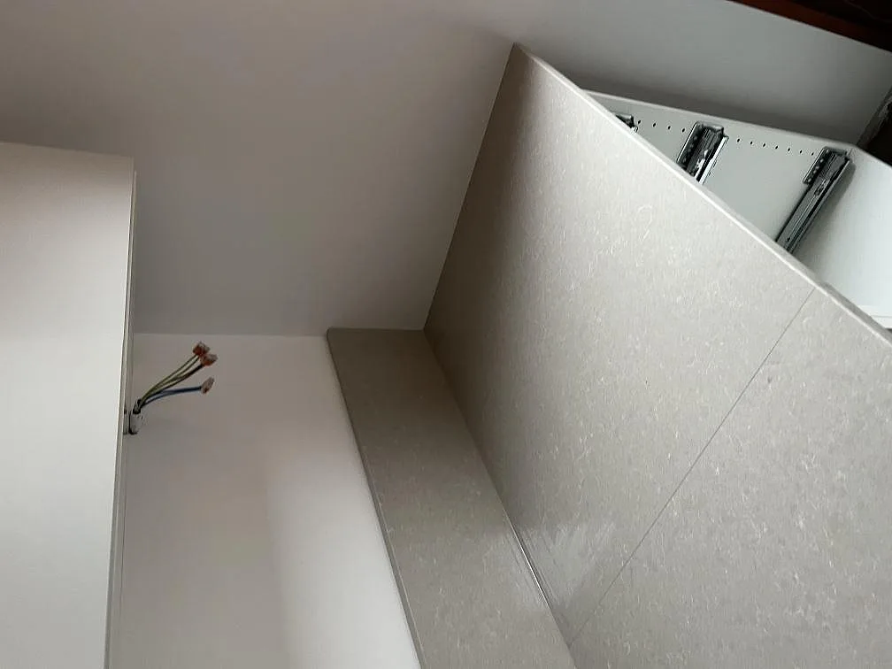 Køkkenbordplade i Technistone Noble Ivory White, Malmö – billede 6