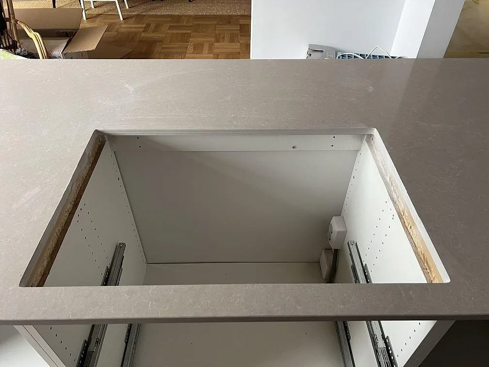 Køkkenbordplade i Technistone Noble Ivory White, Malmö – billede 2