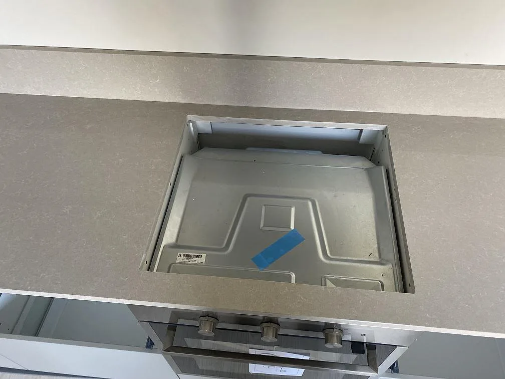 Køkkenbordplade i Technistone Noble Ivory White, Malmö – billede 3