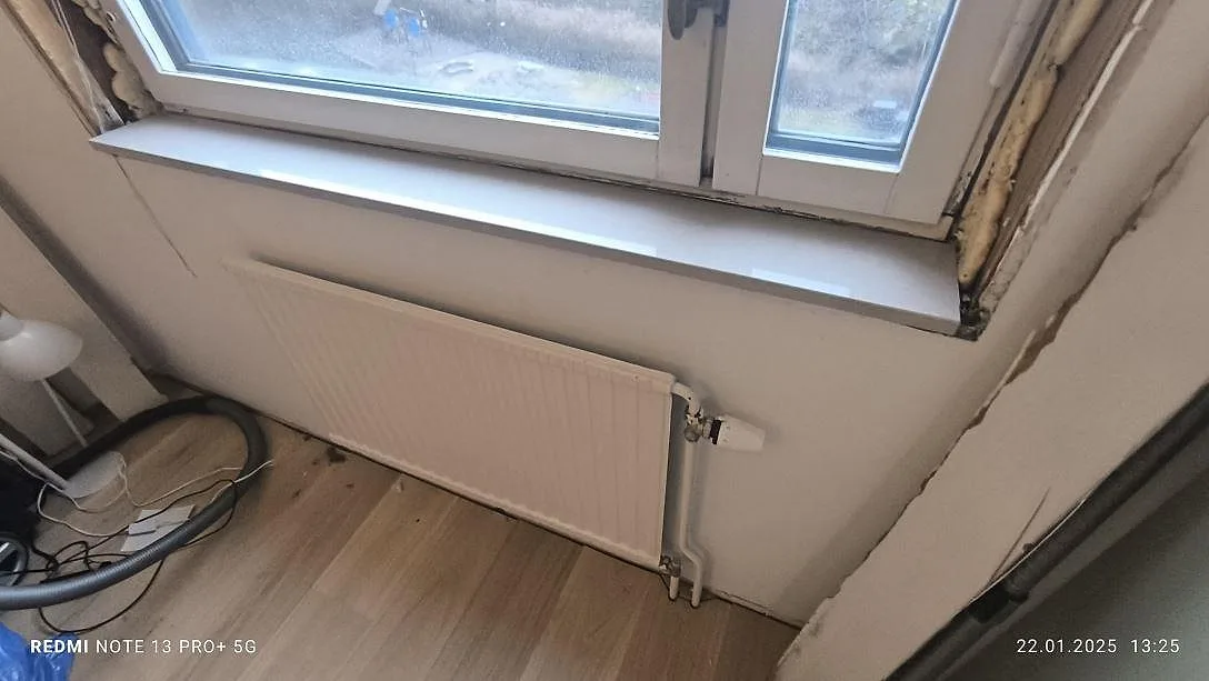 Køkkenbordplade i Technistone Noble Ivory White, Stockholm – billede 3
