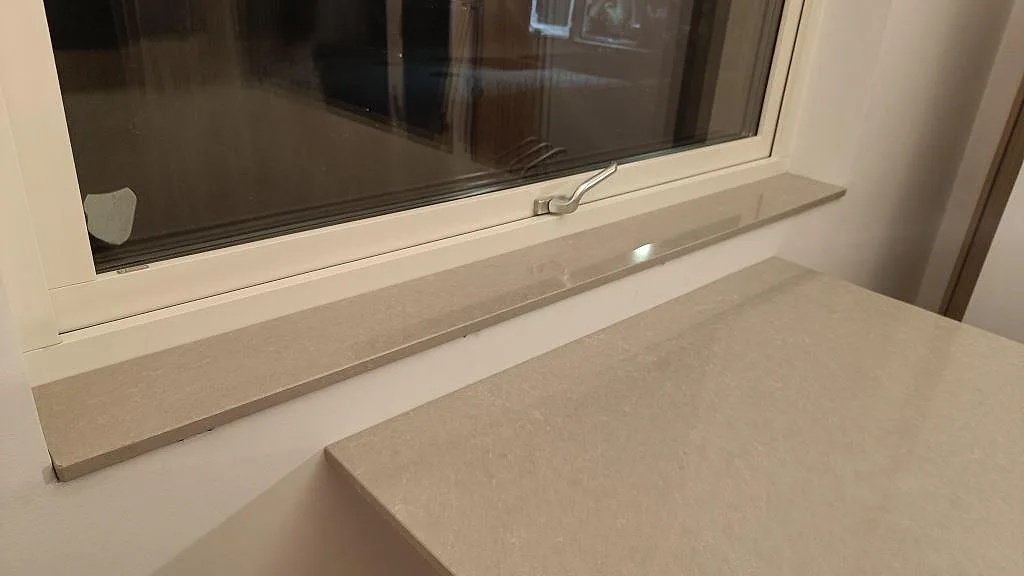 Køkkenbordplade i Technistone Noble Ivory White, Trelleborg – billede 8