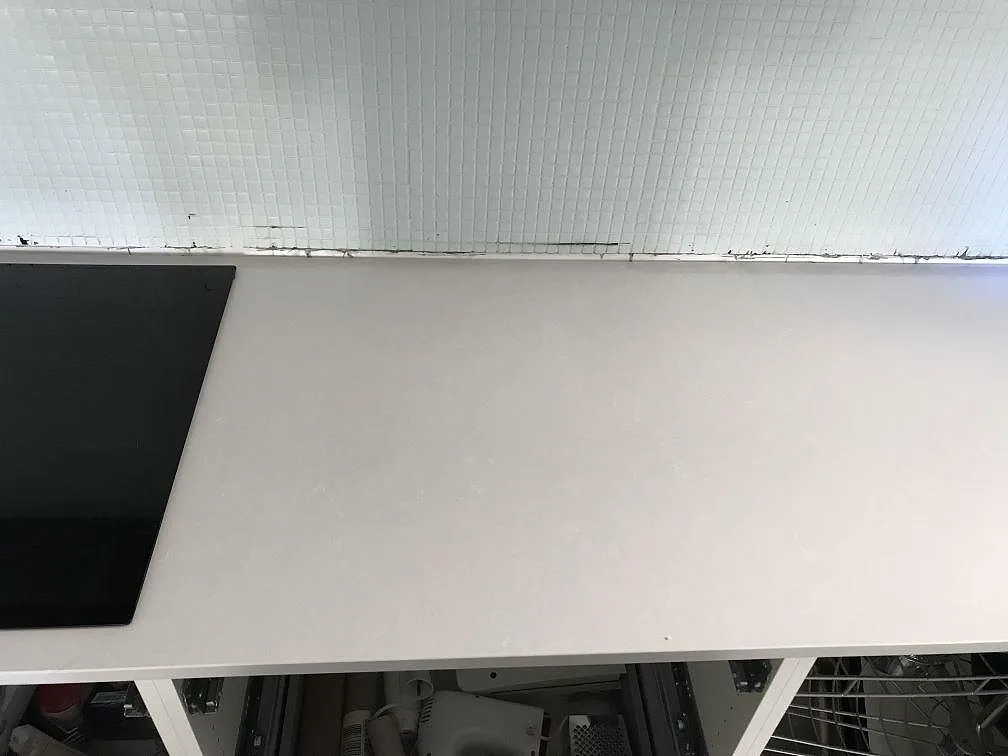 Køkkenbordplade i Technistone Noble Pro Frost, Limhamn – billede 5