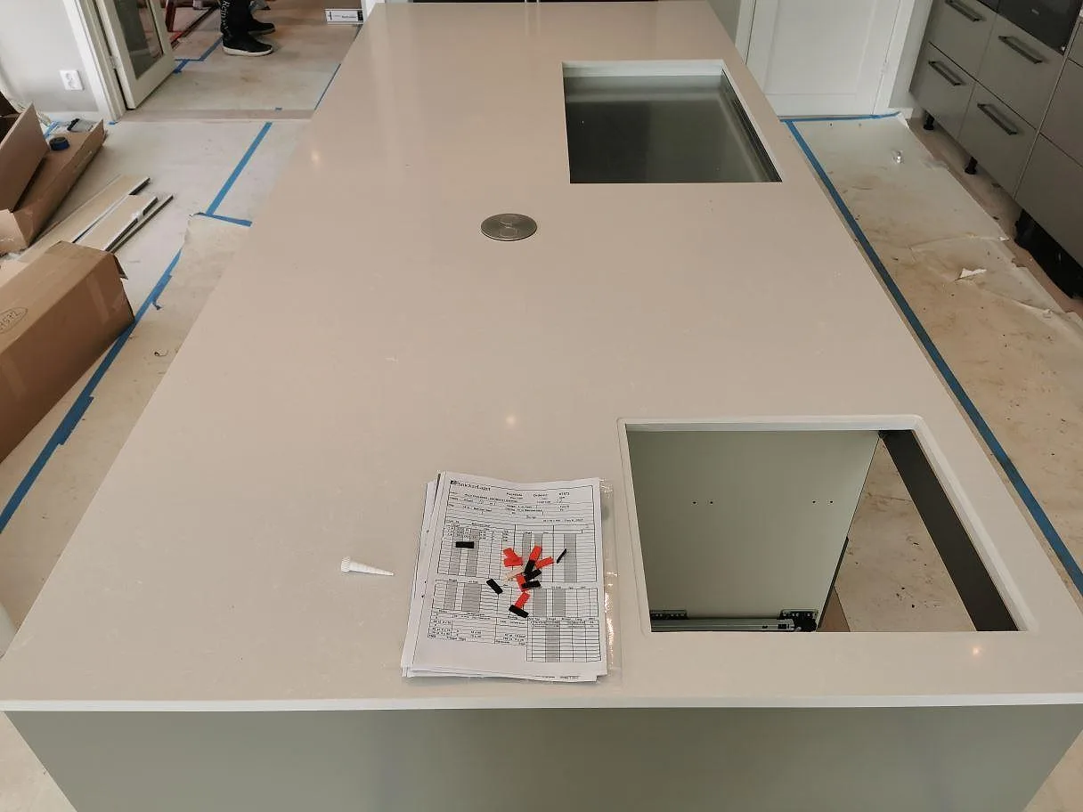 Køkkenø i Technistone Noble Pro Frost, Mölnlycke – billede 2