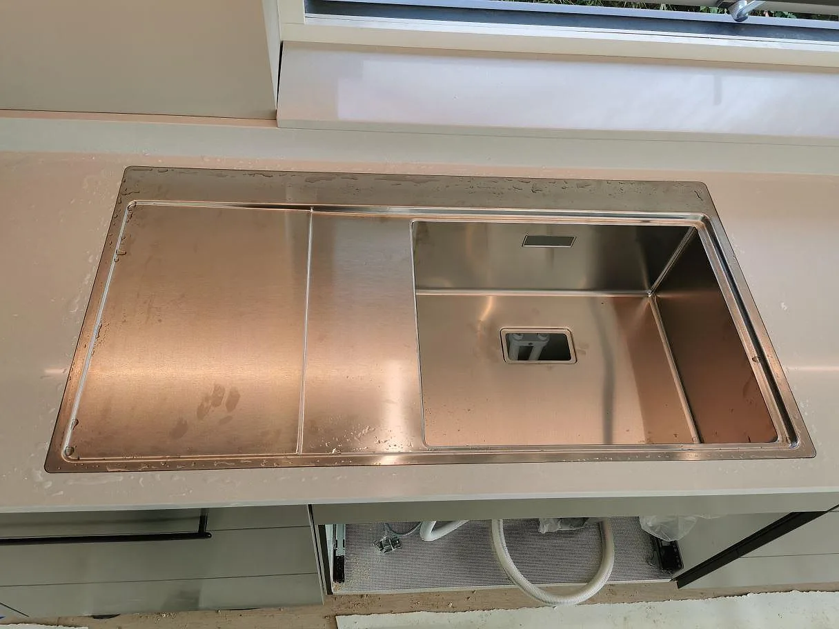 Køkkenø i Technistone Noble Pro Frost, Mölnlycke – billede 6