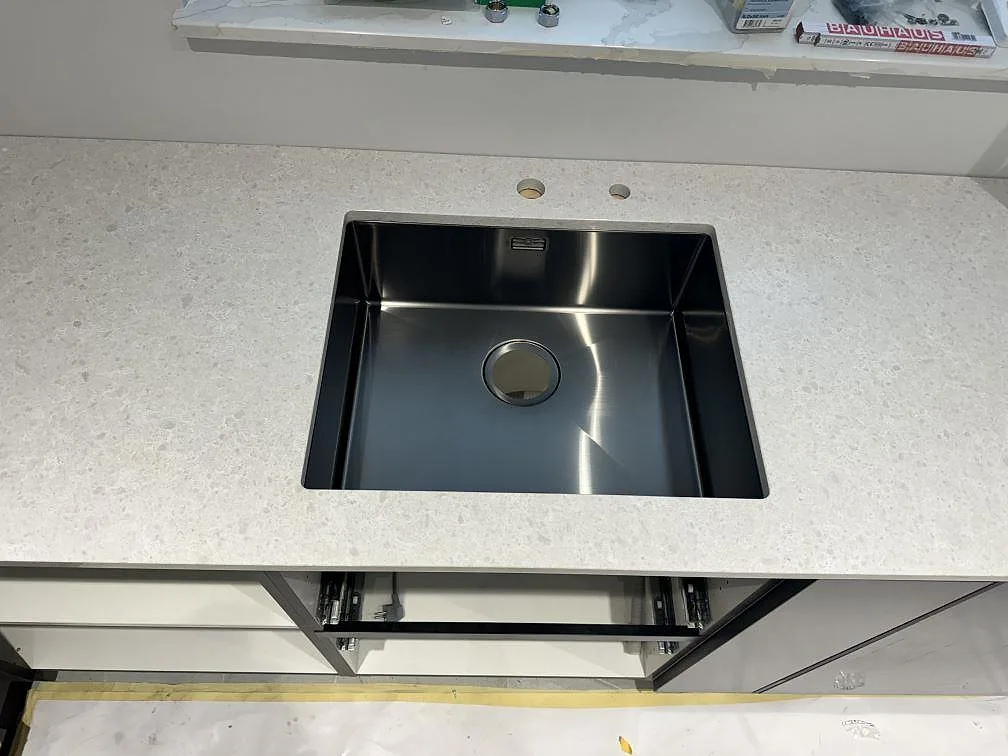 Køkkenbordplade i Technistone Noble Quartzite, Malmö – billede 4