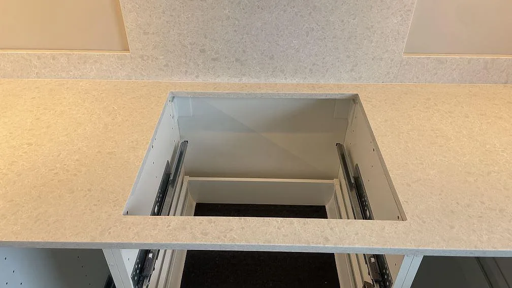 Køkkenbordplade i Technistone Noble Quartzite, Vellinge – billede 5