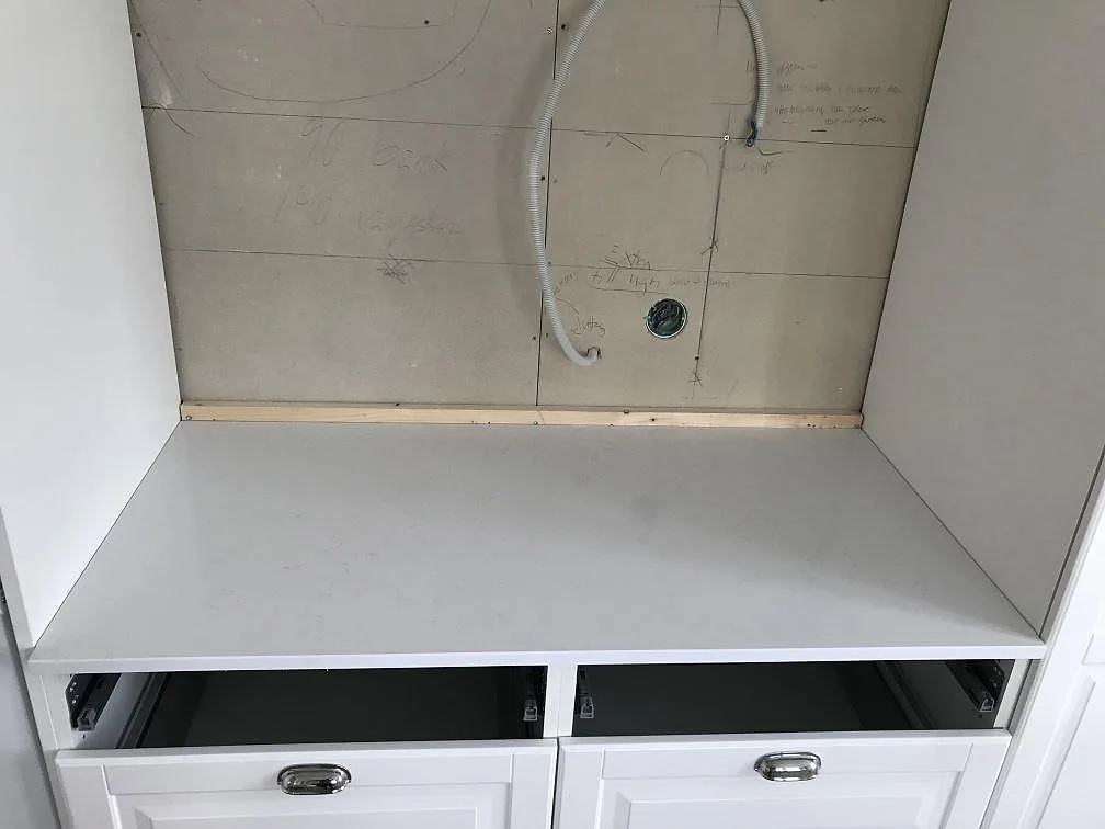 Køkkenbordplade i Technistone Noble Supreme White, Bjärred – billede 5