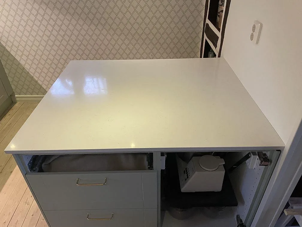 Køkkenbordplade i Technistone Noble Supreme White, Fjälkinge – billede 2