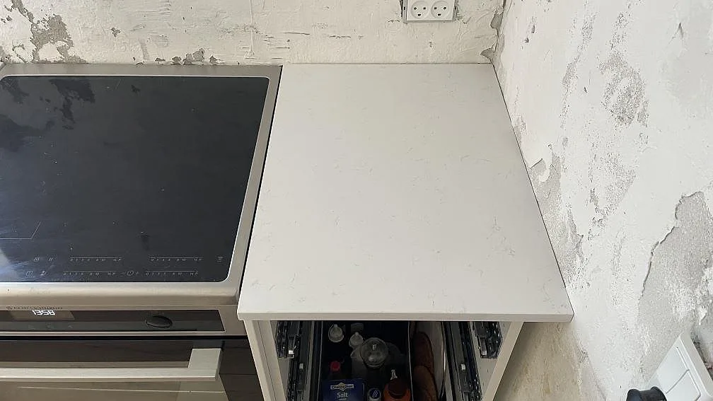 Køkkenbordplade i Technistone Noble Supreme White, Greve – billede 4