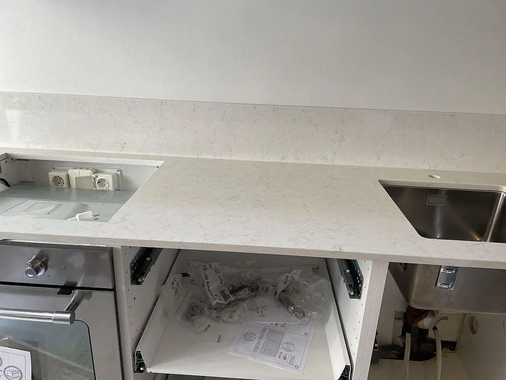 Køkkenbordplade i Technistone Noble Supreme White, Malmö – billede 3