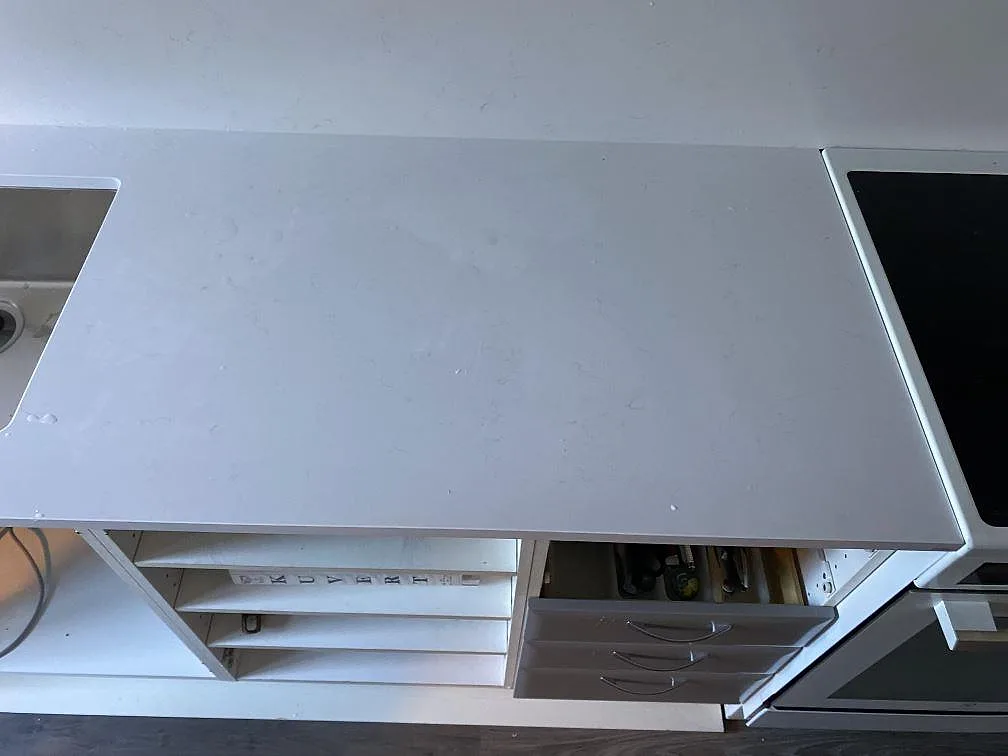 Køkkenbordplade i Technistone Noble Supreme White, Malmö – billede 5