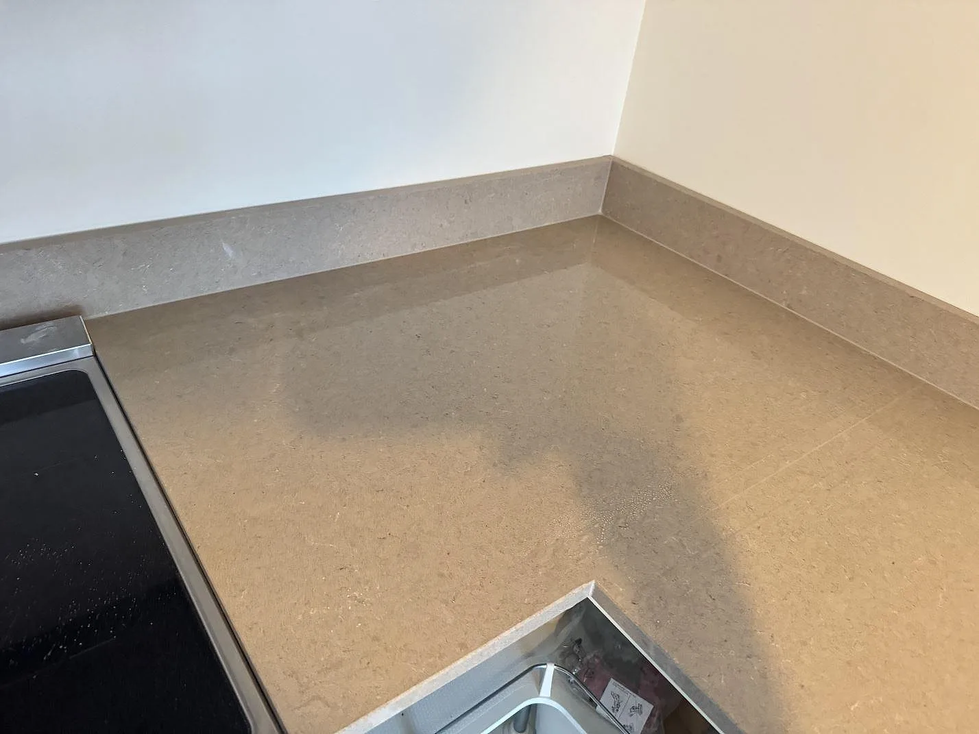 Køkkenbordplade i Technistone Noble Troya, Göteborg – billede 6