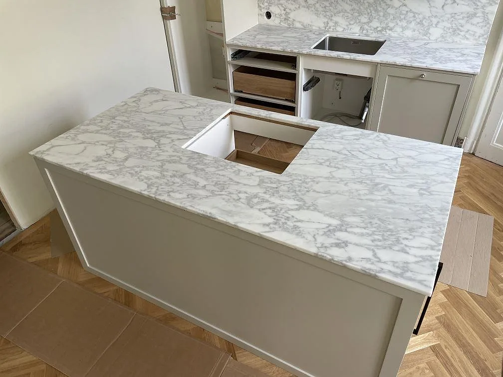 Køkkenbordplade i Technistone Noble Vintage, Storvreta – billede 4