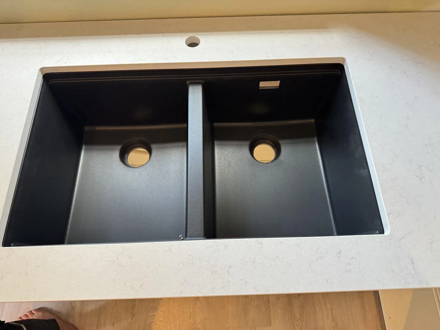 Køkkenbordplade i Technistone Noble Vintage, Trelleborg – billede 3