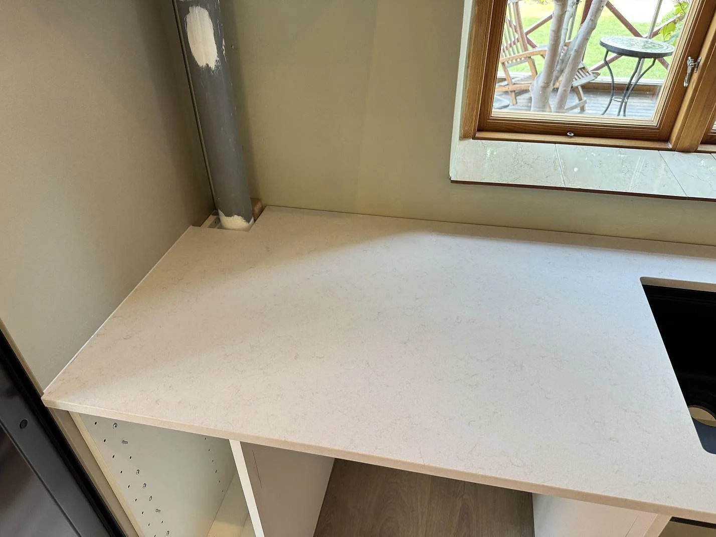 Køkkenbordplade i Technistone Noble Vintage, Trelleborg – billede 4