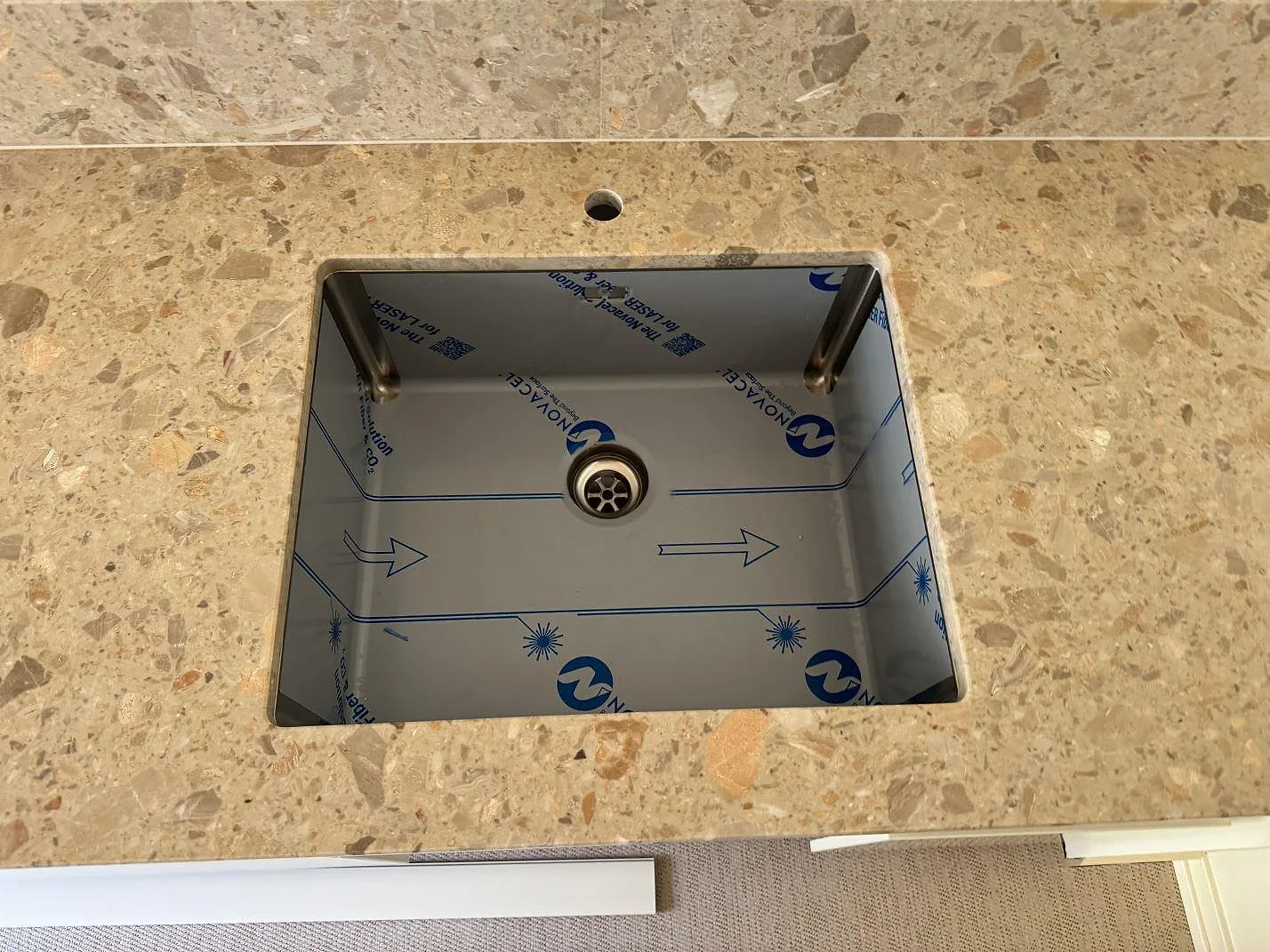 Køkkenbordplade i Terrazzo Breccia Oniciata, Malmö – billede 3