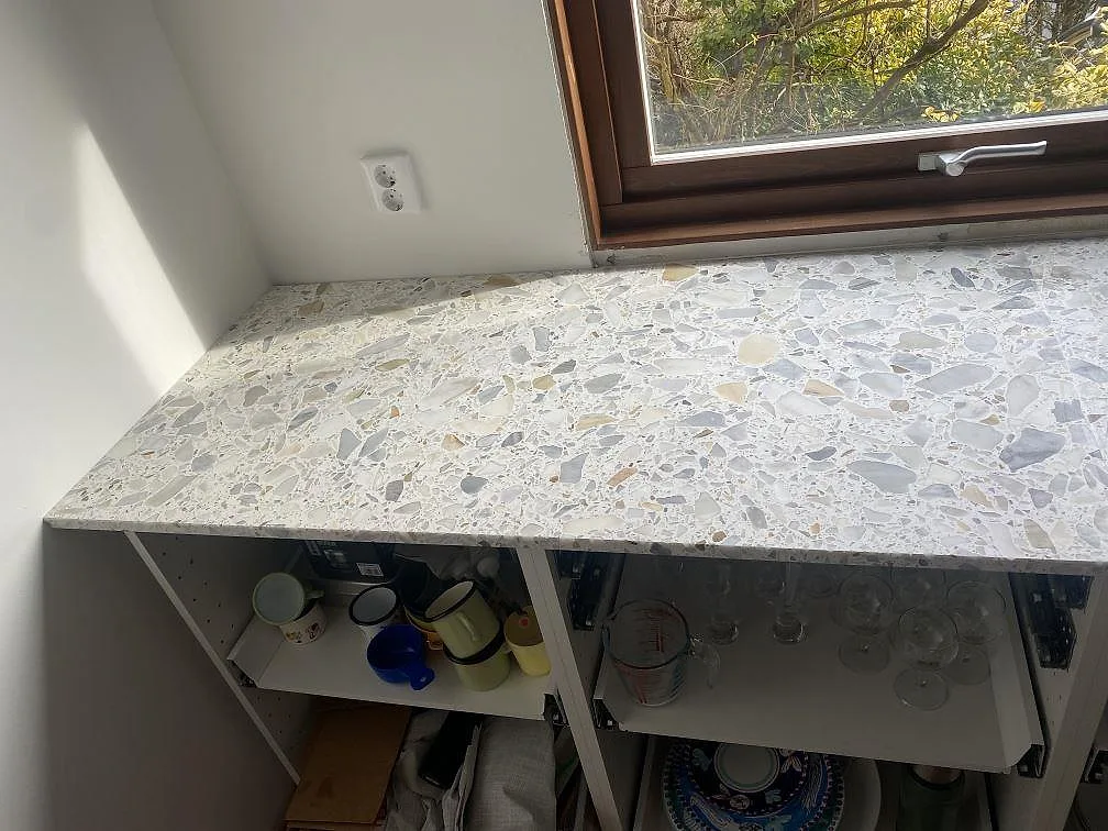 Køkkenbordplade i Terrazzo Calacatta, Bjärred – billede 5