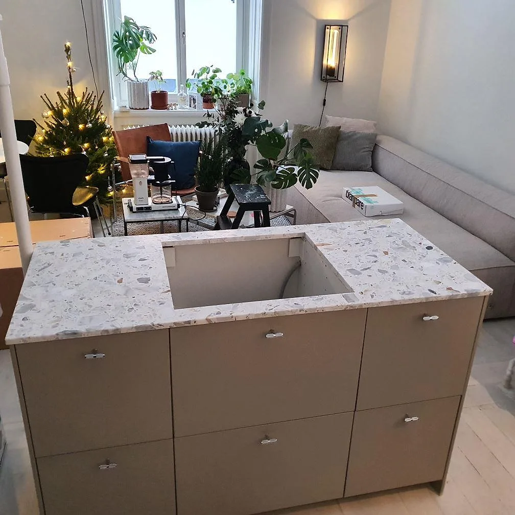 Køkkenbordplade i Terrazzo Calacatta, Stockholm