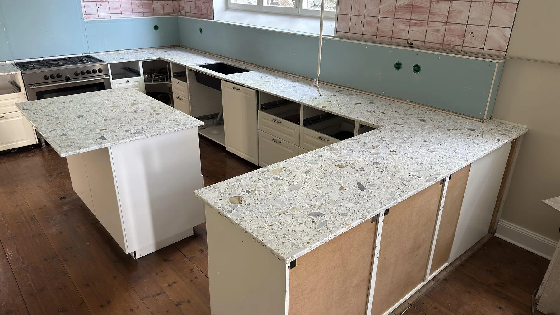 Køkkenbordplade i Terrazzo Calacatta, Stockholm – billede 3
