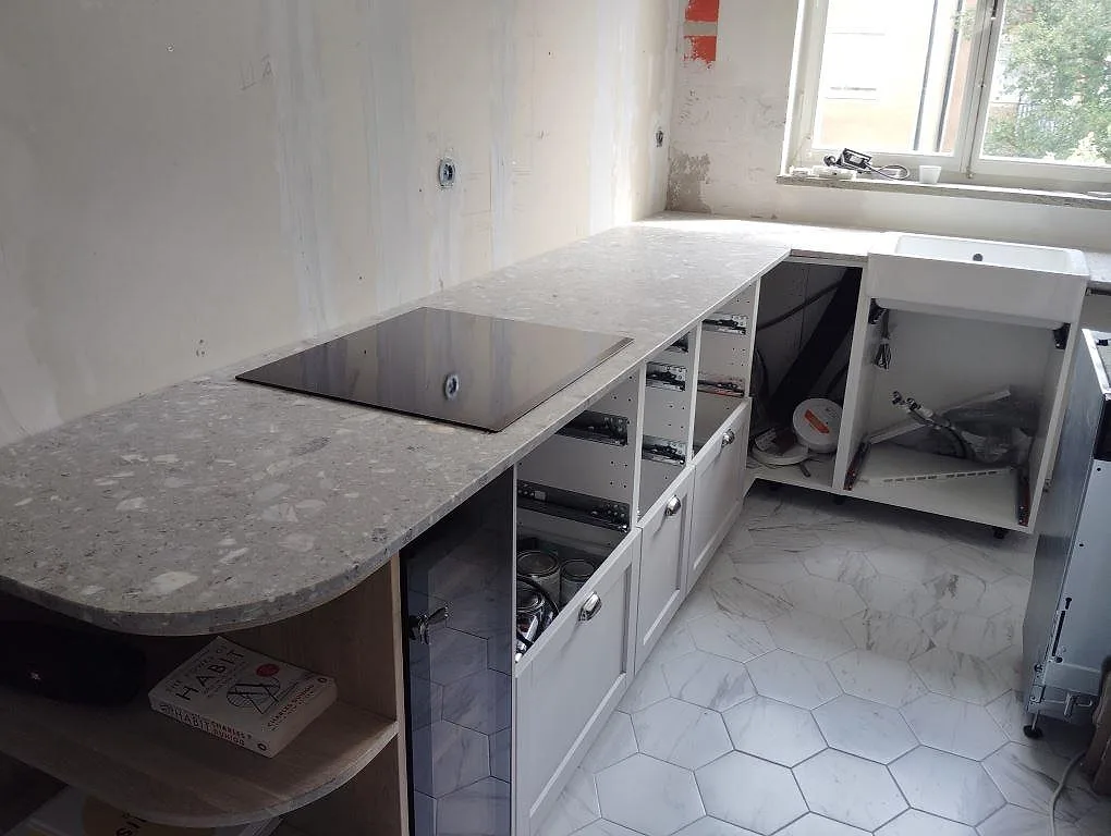 Køkkenbordplade i Terrazzo Fior Di Pesco, Hägersten – billede 2