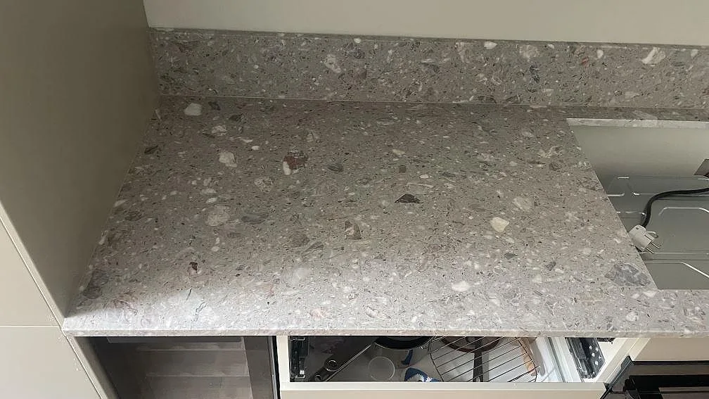 Køkkenbordplade i Terrazzo Fior Di Pesco, Malmö – billede 2
