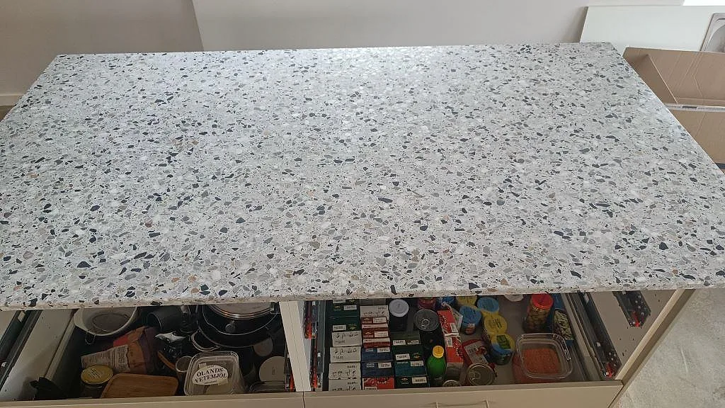 Køkkenbordplade i Terrazzo GV, Malmö – billede 3