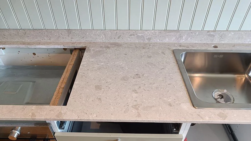 Køkkenbordplade i Terrazzo Perlato Royal, Göteborg – billede 4