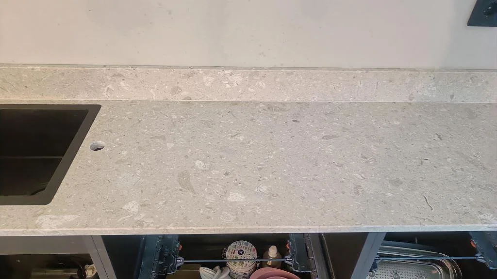 Køkkenbordplade i Terrazzo Perlato Royal, Limhamn – billede 2