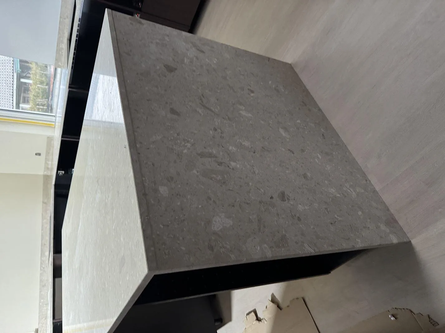 Køkkenbordplade i Terrazzo Perlato Royal, Löddeköpinge – billede 8