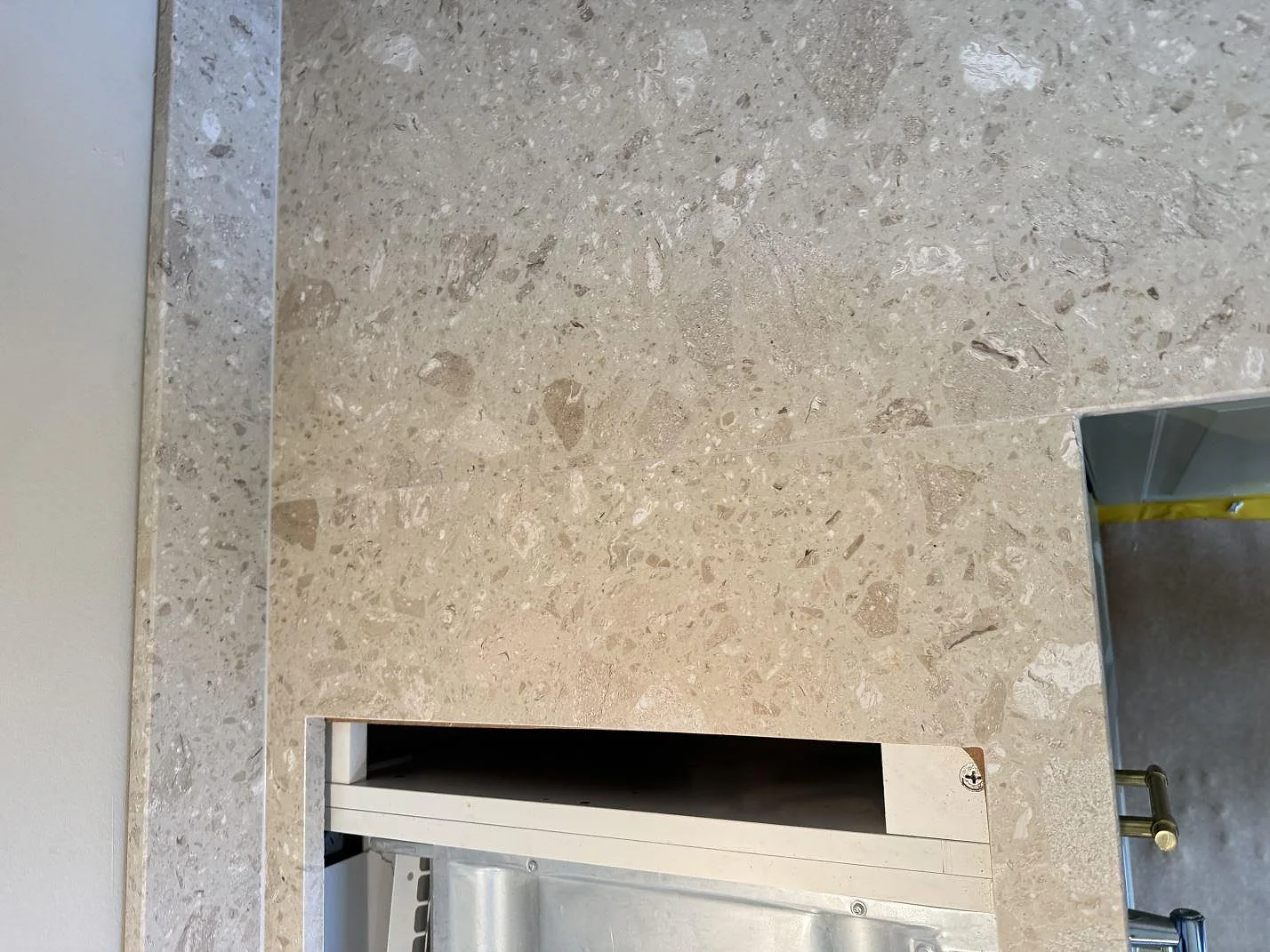 Køkkenbordplade i Terrazzo Perlato Royal, Malmö – billede 6