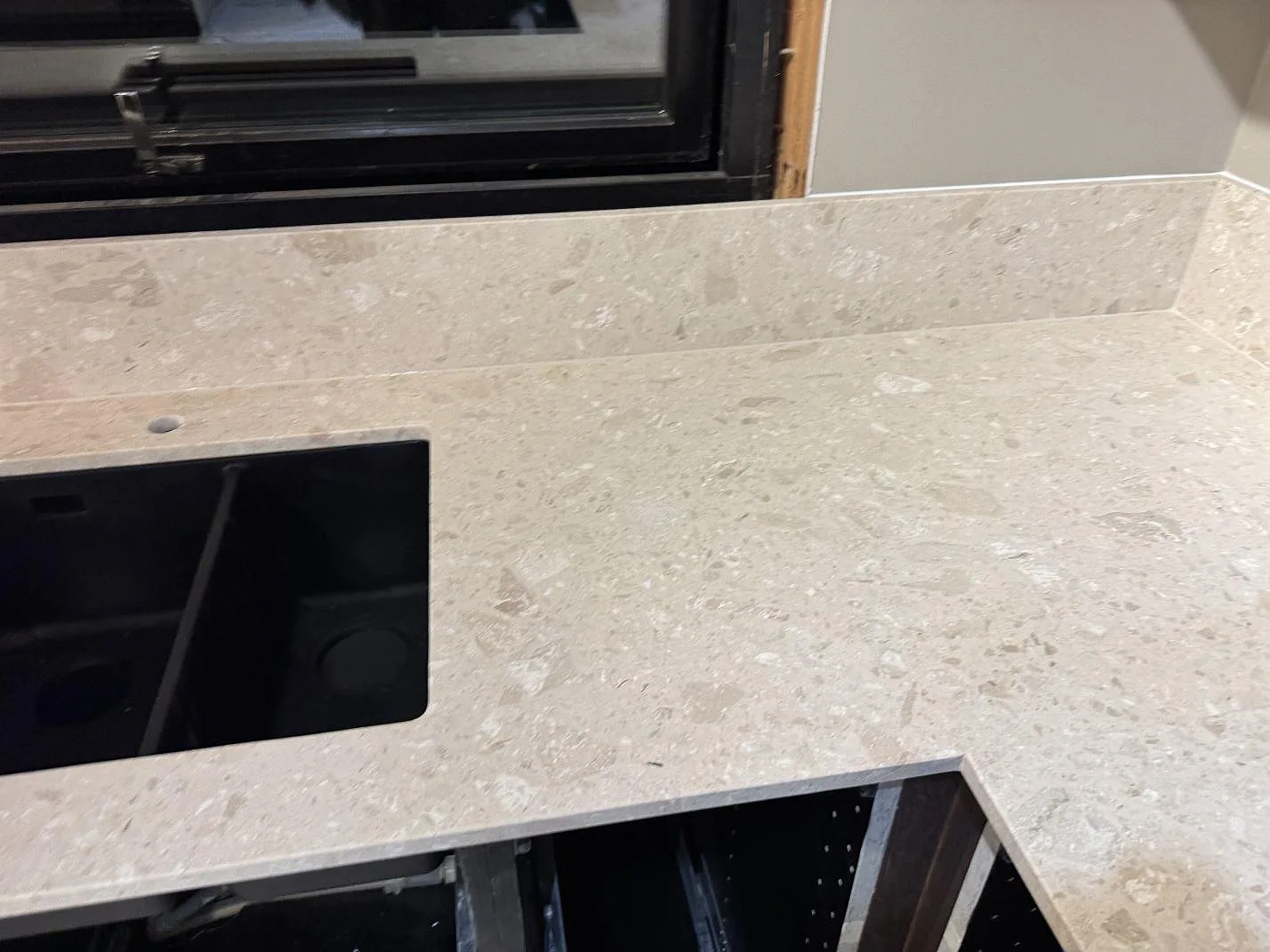 Køkkenbordplade i Terrazzo Perlato Royal, Sjöbo – billede 7