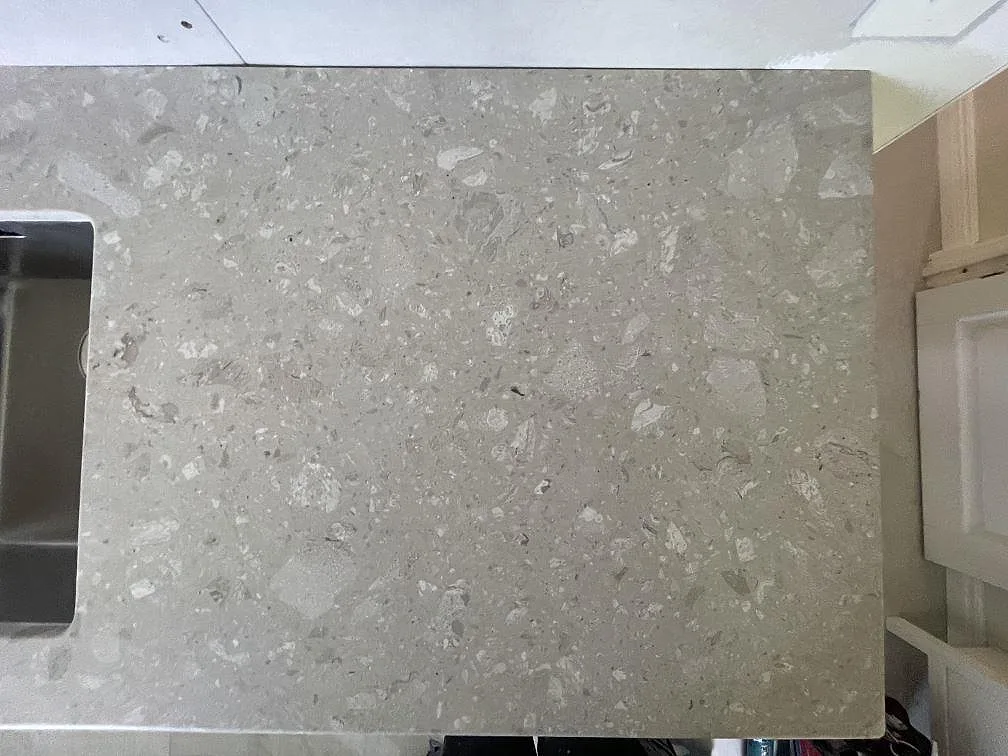 Køkkenbordplade i Terrazzo Perlato Royal, Tyresö – billede 2