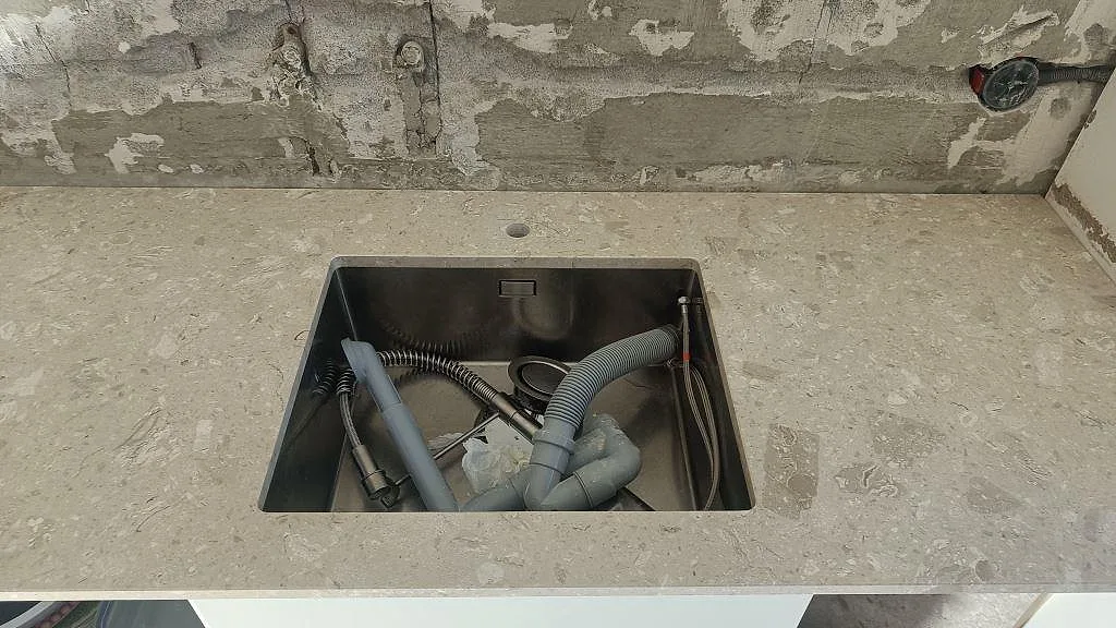Køkkenbordplade i Terrazzo Perlato Royal, Ystad – billede 5