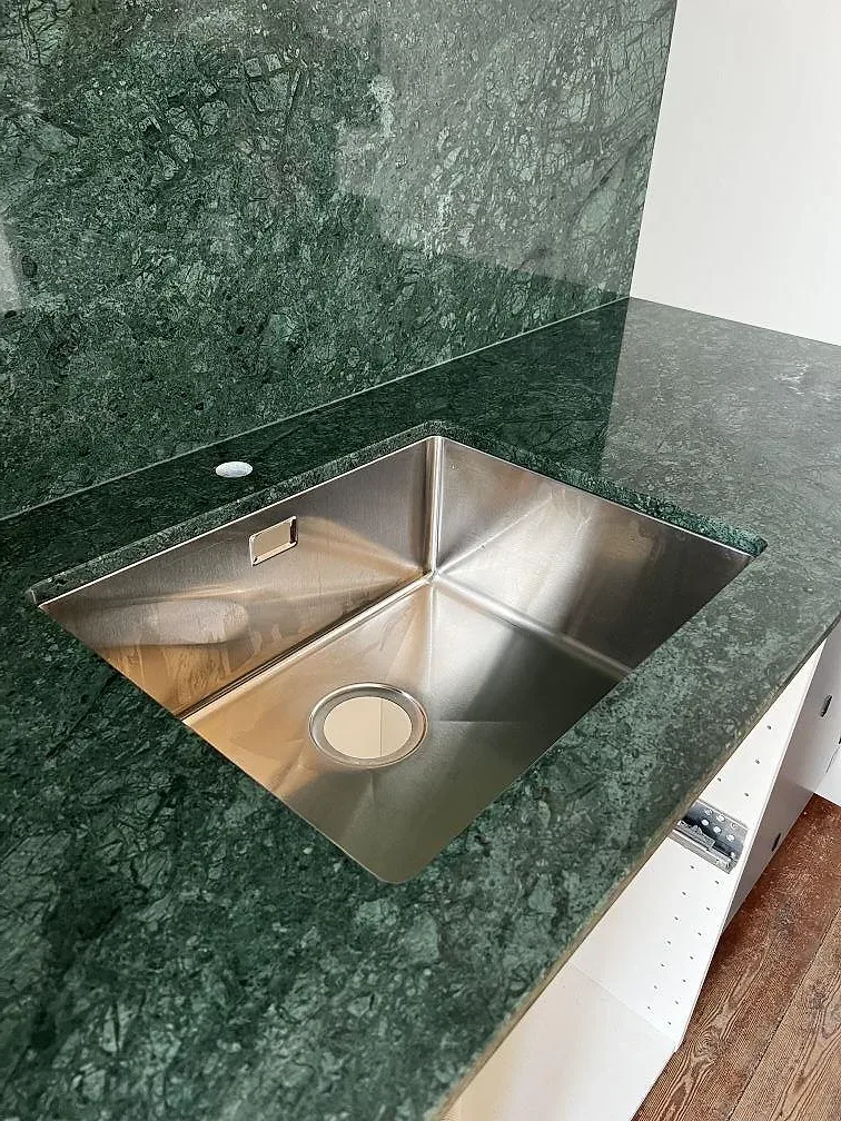 Køkkenbordplade i Verde Guatemala, Jelling – billede 5