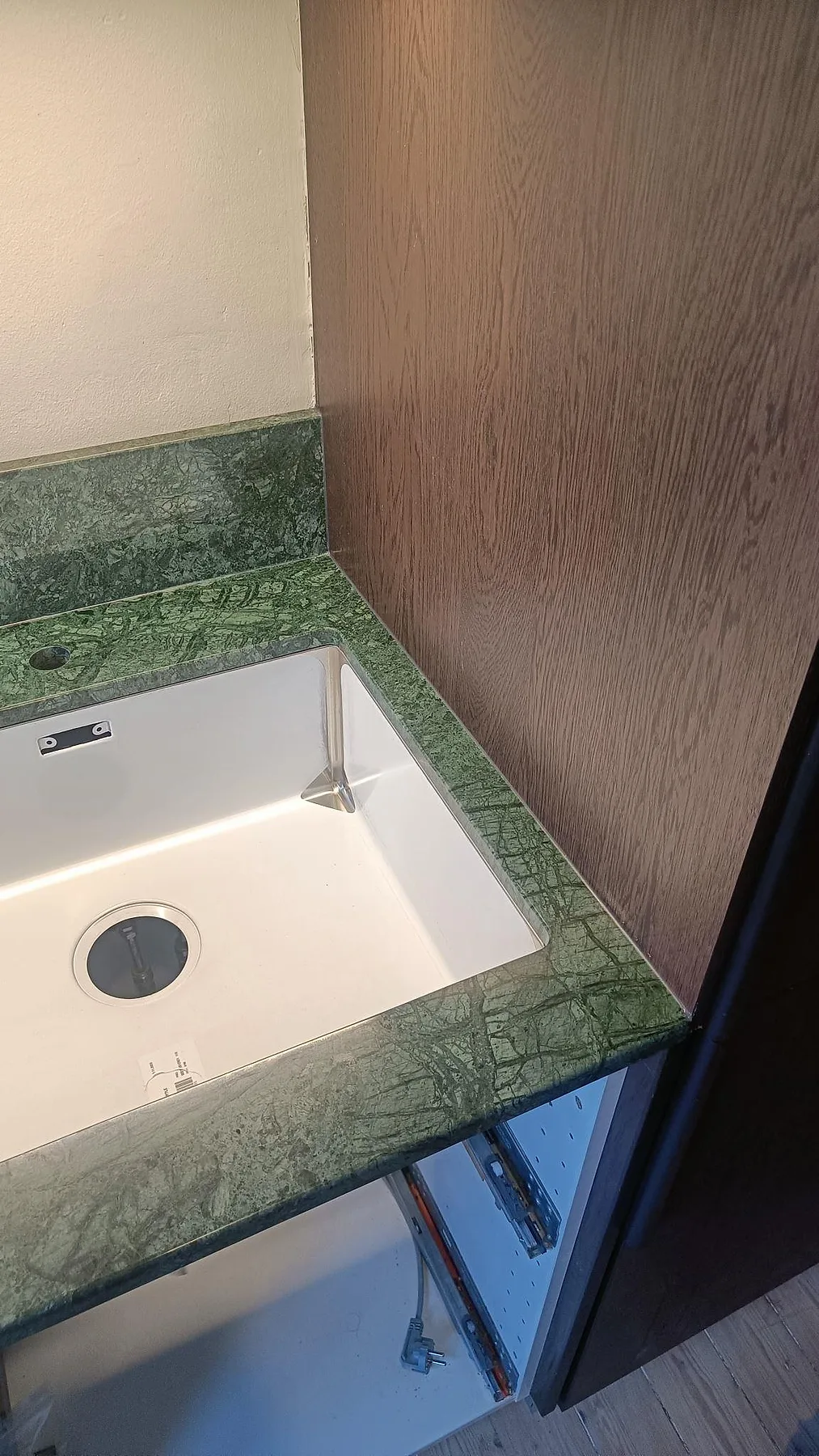 Køkkenbordplade i Verde Guatemala, Malmö – billede 5