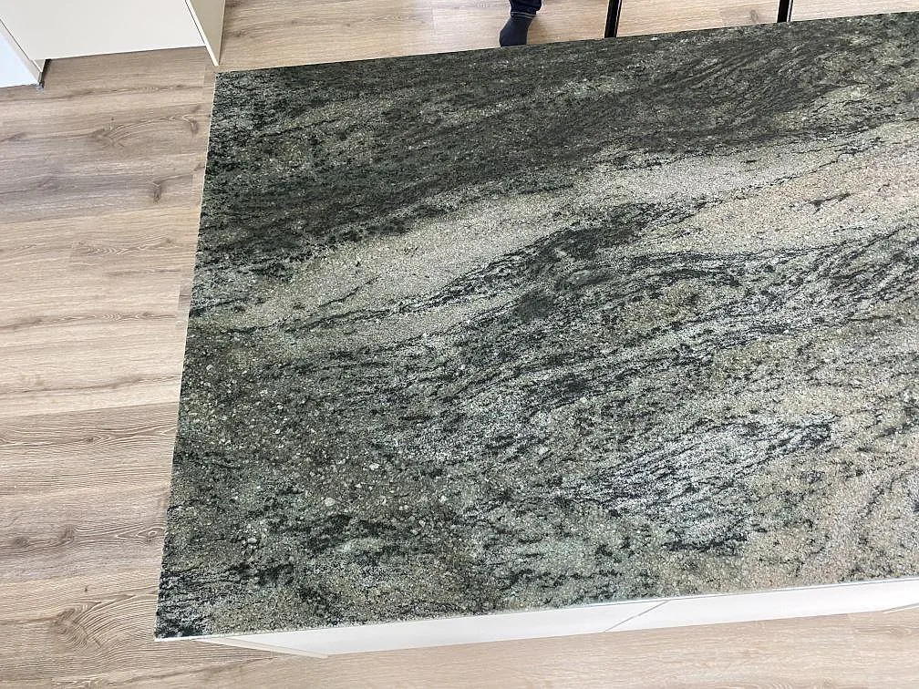 Køkkenbordplade i Verde Savana, Kävlinge – billede 2