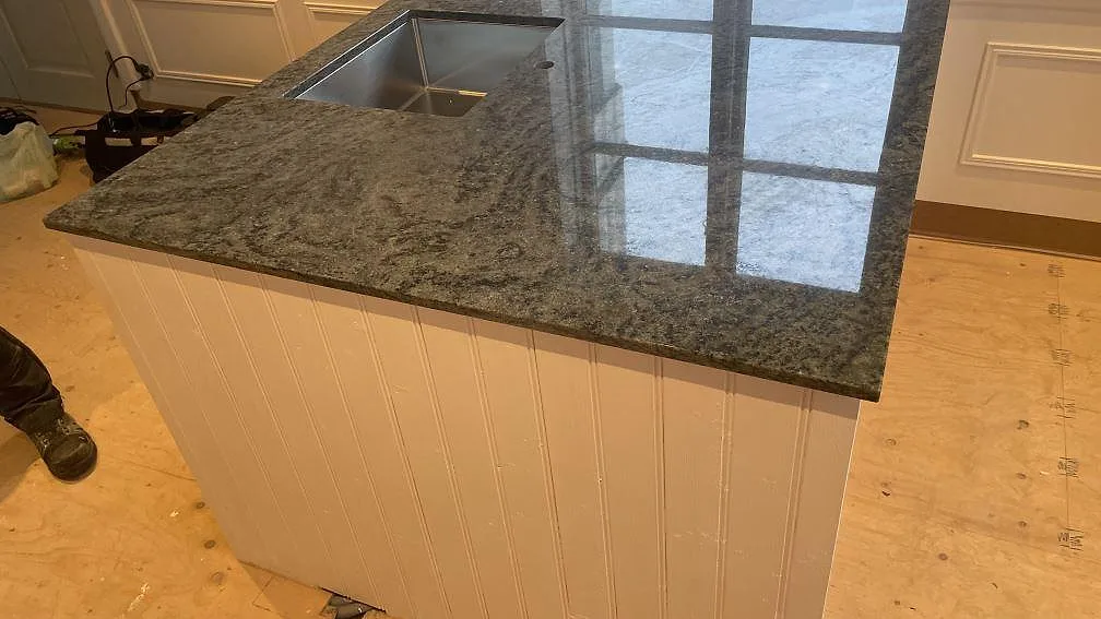 Køkkenbordplade i Verde Savana, Nässjö – billede 3