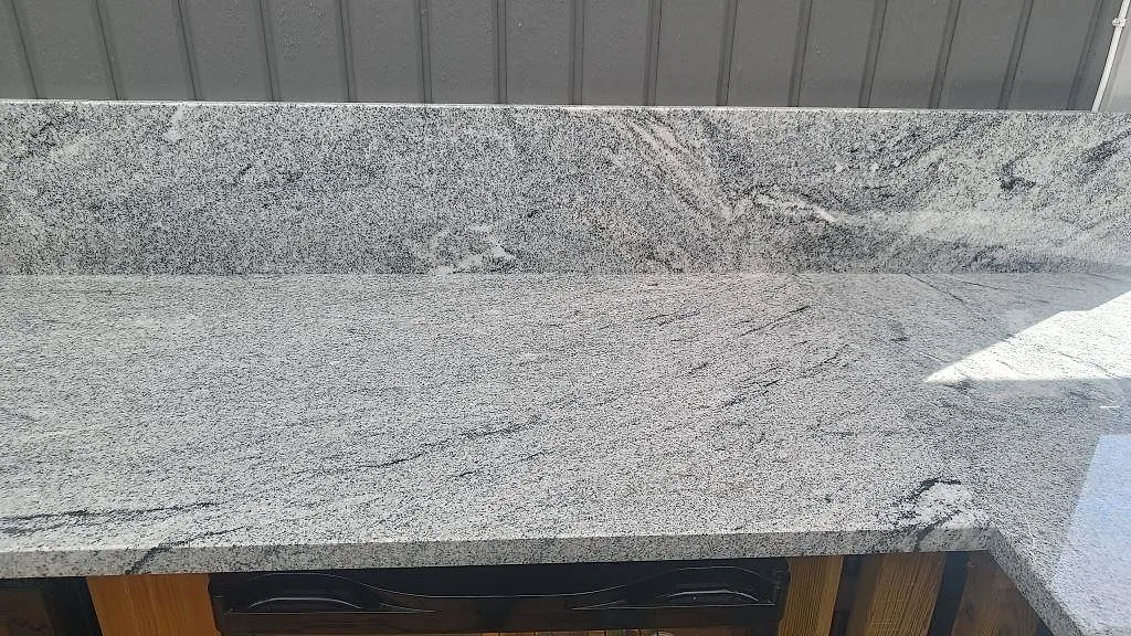 Køkkenbordplade i Viscont White, Göteborg – billede 5