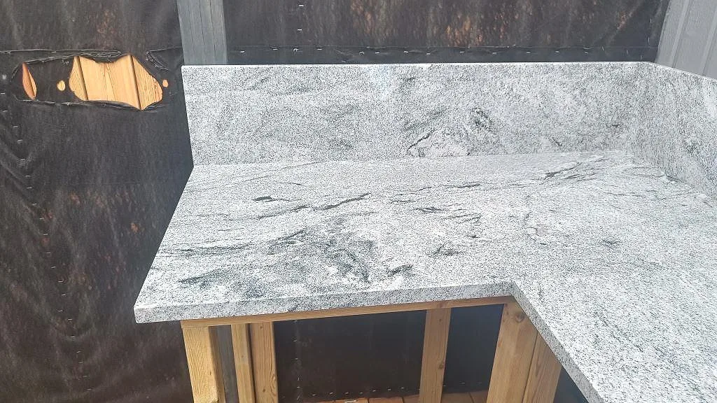Køkkenbordplade i Viscont White, Göteborg – billede 2